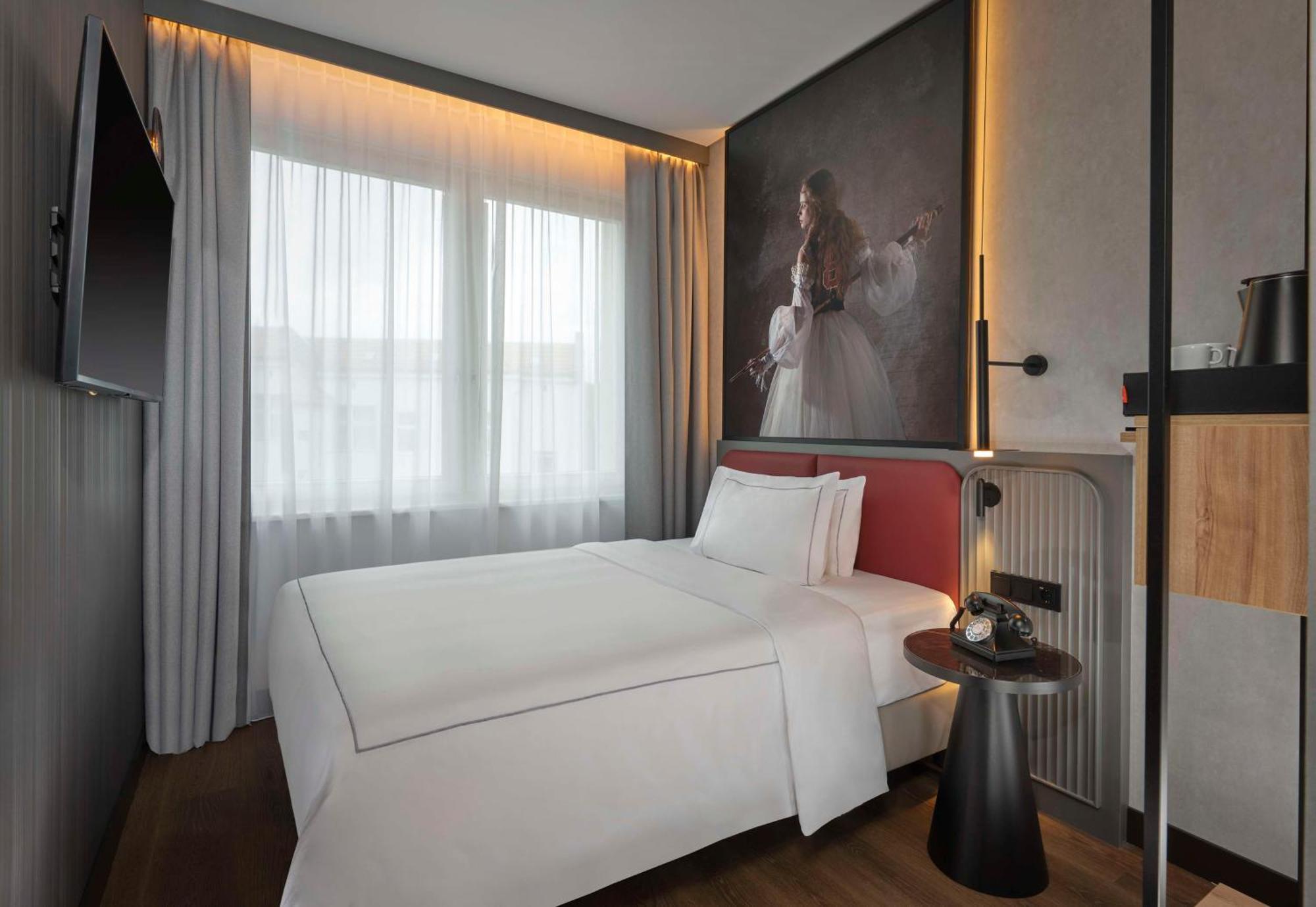 Radisson Red Berlin Kudamm Hotel Luaran gambar